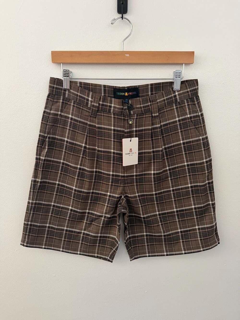 NWT Teddy Fresh Plaid Brown Men's Shorts SZ 28”